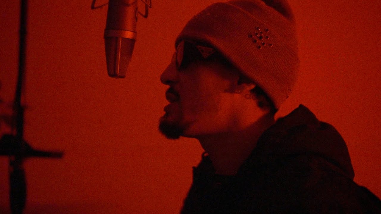 G.T. – Dog Out a Pup (Official Video)
